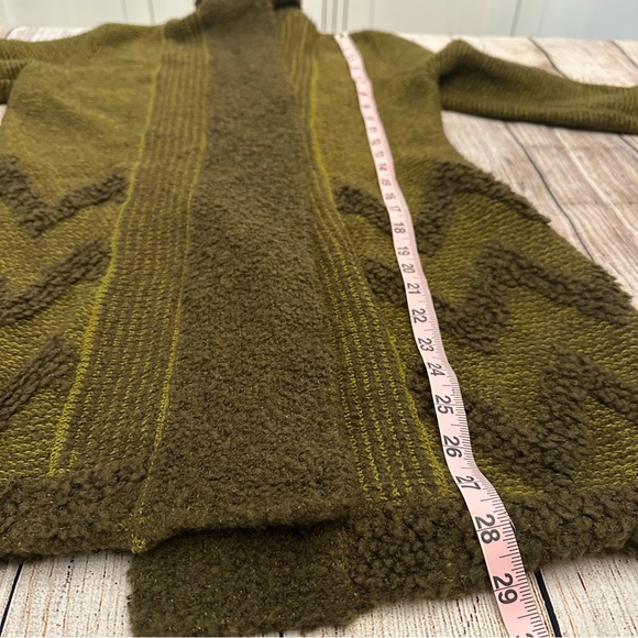 Anthropologie Cardigan Sweater Small Olive Green Fairy Boho Artsy Teddy Chunky - Picture 4 of 6